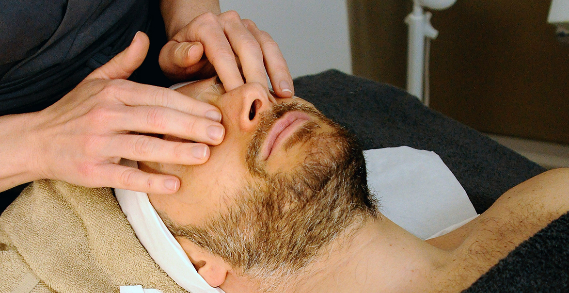 Discover the Path to Facial Excellence: Find the Nearest Facial Training Facility