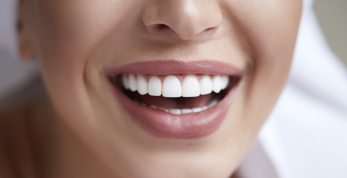 Tips on How to Get Whiter Teeth: Exploring the Benefits of Professional Teeth Whitening